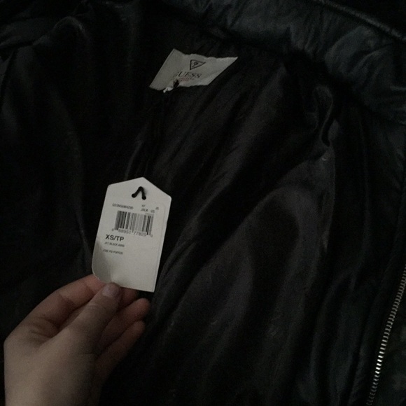 Guess jacket - Picture 4 of 5